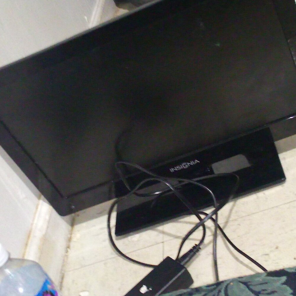 Insignia 19 led-lcd tv